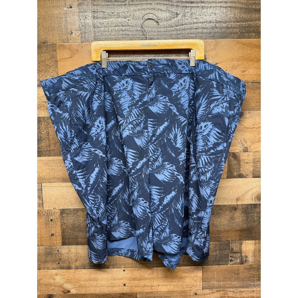 Nautica NavTech Shorts Men's Size 52W Navy Leaf Print Relaxed Fit 4-Way Stretch